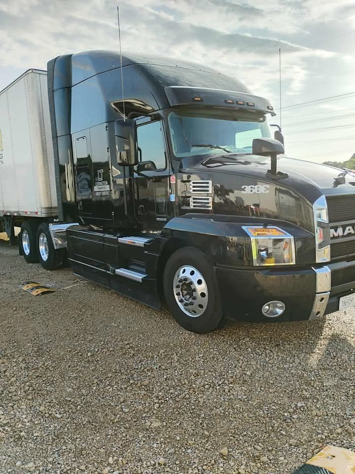 Mobile Truck Washing
